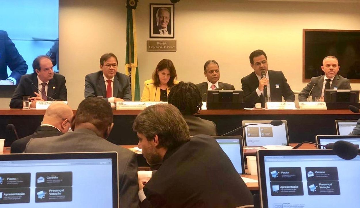  Anahp participa de diálogo com a Comissão de Seguridade Social e Família