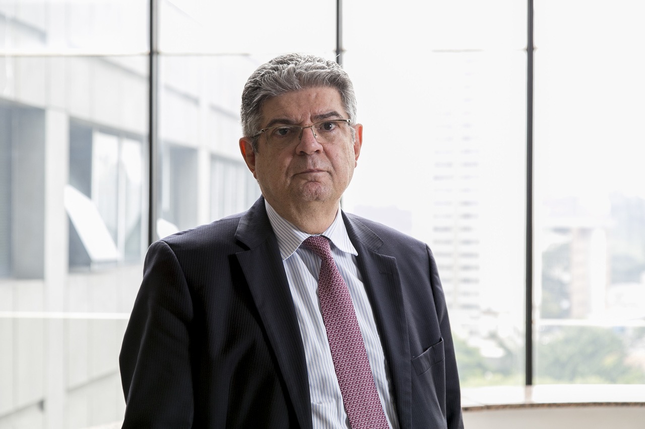 Antônio Britto é o novo diretor-executivo da Anahp