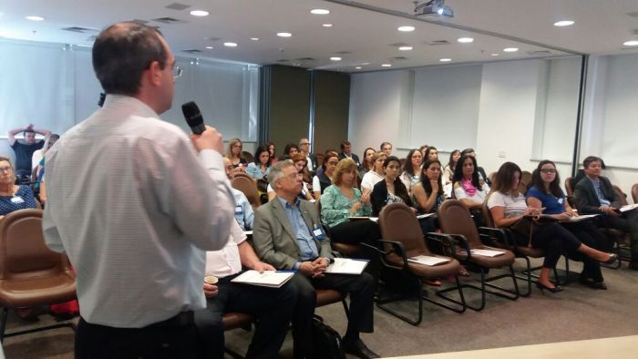 Envelhecimento da população demanda por sistema de cuidados especializados